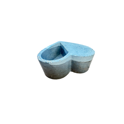 Vapor Dust Heart Planter