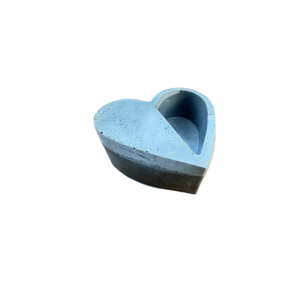 Vapor Dust Heart Planter