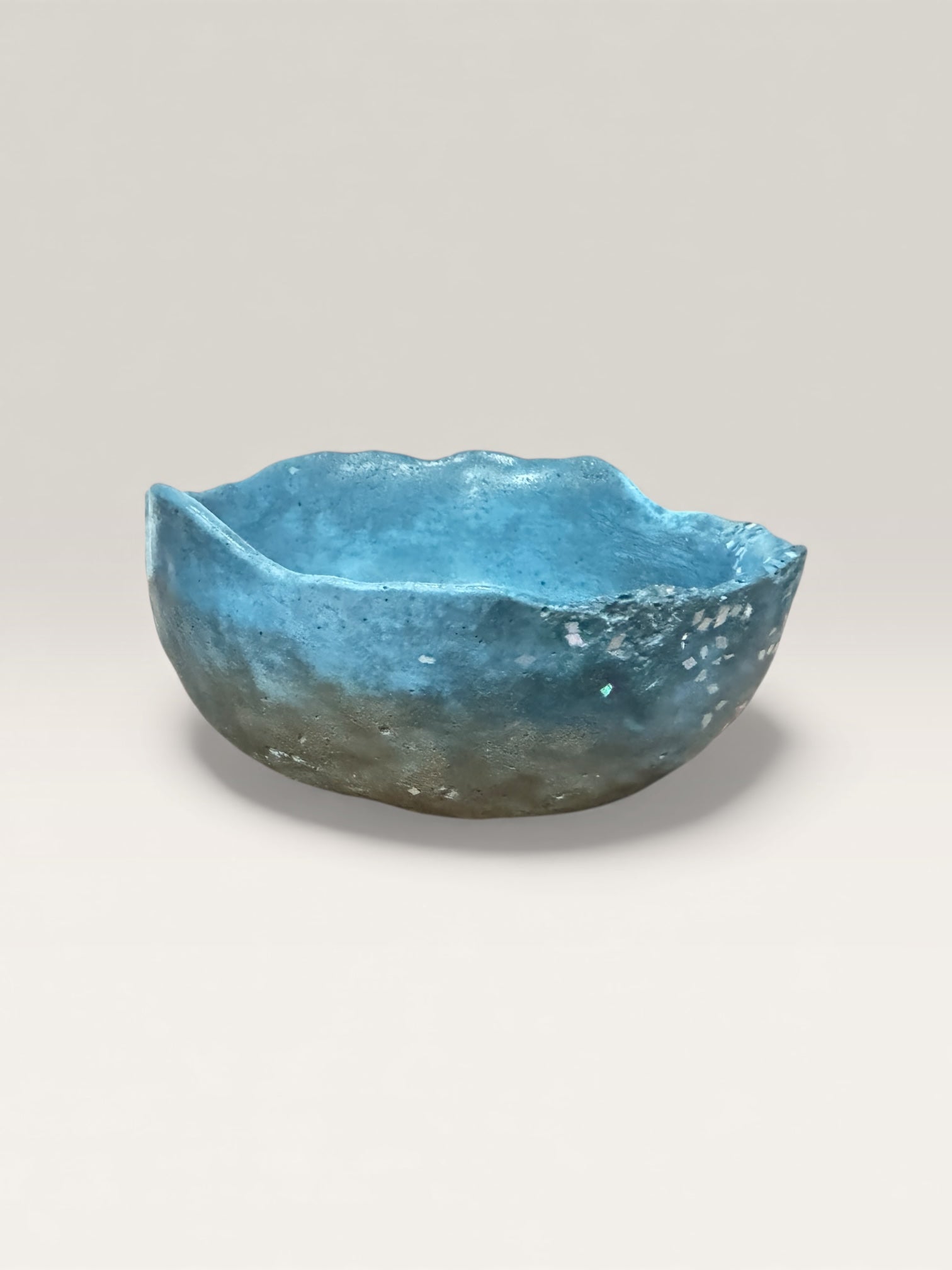 Concrete catch-all bowl with organic rim