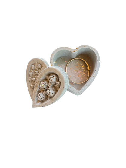 Dusty Salt Empire Heart Jar / Box